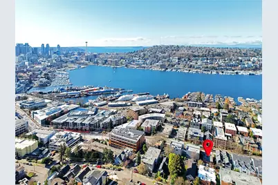 2020 Eastlake Avenue E, Seattle, WA 98102 - Photo 5