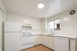 2020 Eastlake Ave E, Seattle, WA 98102 - Photo 23