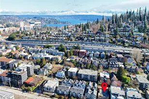 2020 Eastlake Ave E, Seattle, WA 98102 - Photo 5