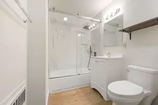 2020 Eastlake Ave E, Seattle, WA 98102 - Photo 21