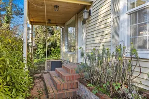 3417 E College Way, Mount Vernon, WA 98273 - Photo 29