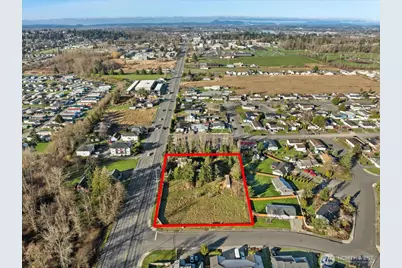 3417 E College Way, Mount Vernon, WA 98273 - Photo 33