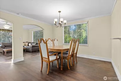 3417 E College Way, Mount Vernon, WA 98273 - Photo 13