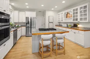 1429 NE Katsura St, Issaquah, WA 98029 - Photo 9