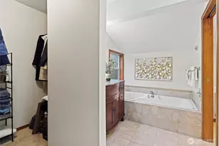 26009 222nd Pl SE, Maple Valley, WA 98038 - Photo 25