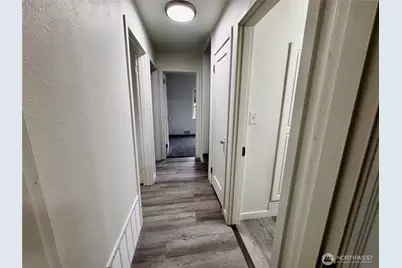 5410 S Cushman Avenue, Tacoma, WA 98408 - Photo 17