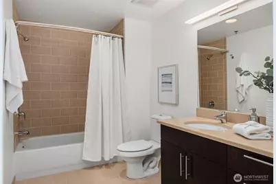 2720 3rd Avenue #909, Seattle, WA 98121 - Photo 33