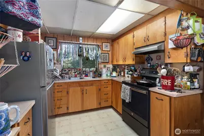 2104 Gravelly Beach Loop NW, Olympia, WA 98502 - Photo 9