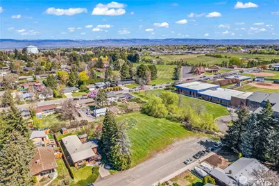 2 E 2nd Avenue, Ellensburg, WA 98926 - Photo 5