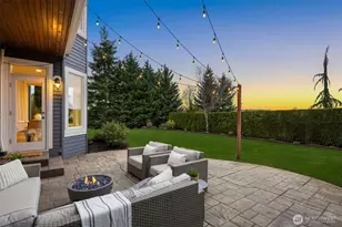 8242 154th Ave SE, Newcastle, WA 98059 - Photo 5