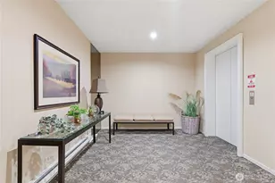 10101 SE 3rd St, Bellevue, WA 98004 - Photo 5