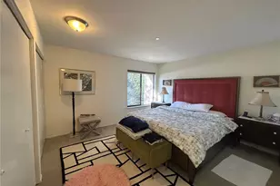 10101 SE 3rd St, Bellevue, WA 98004 - Photo 11