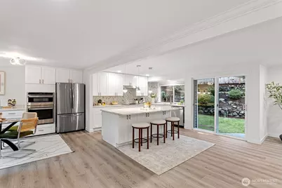 4609 146th Place SE, Bellevue, WA 98006 - Photo 7