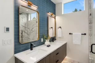 328 NE 91st St, Seattle, WA 98115 - Photo 17