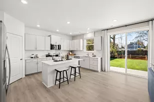 746 129th Street E, Tacoma, WA 98445 - Photo 3