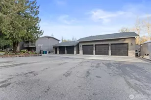 13510 SE 301st St, Auburn, WA 98092 - Photo 3