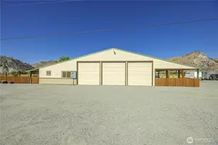 1813 Howard Flats Rd, Chelan, WA 98816 - Photo 29