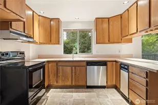 14332 Cascadian Way, Everett, WA 98208 - Photo 9