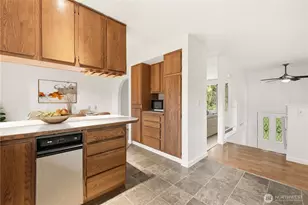 14332 Cascadian Way, Everett, WA 98208 - Photo 11