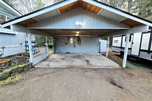 140 SE Fuchsia Ave, Shelton, WA 98584 - Photo 5