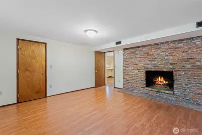 415 N 179th Place #Lower, Shoreline, WA 98133 - Photo 7