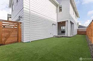 12910 187th Ave E, Bonney Lake, WA 98391 - Photo 5