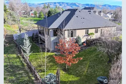 2049 Stillwater Drive, Walla Walla, WA 99362 - Photo 1