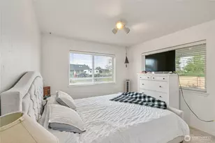 281 Cakesosta St SE, Ocean Shores, WA 98569 - Photo 11