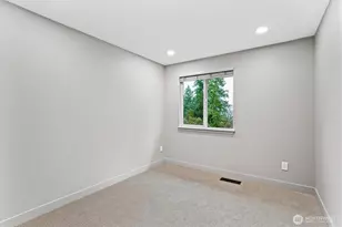 16900 NE 32nd St, Bellevue, WA 98008 - Photo 19