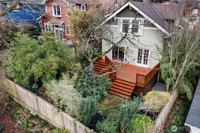 2636 Mayfair Ave N, Seattle, WA 98109 - Photo 29