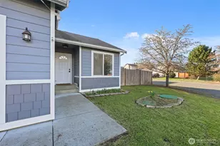 9826 Greenleaf Loop SE, Yelm, WA 98597 - Photo 35