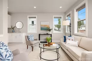 8722 NE Winslow Grove Ct, Bainbridge Island, WA 98110 - Photo 23