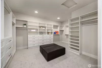 8722 NE Winslow Grove Court, Bainbridge Island, WA 98110 - Photo 31