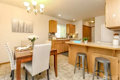 602 E 68th Street, Tacoma, WA 98404 - Photo 7