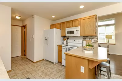 602 E 68th Street, Tacoma, WA 98404 - Photo 9