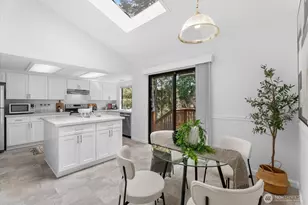 15709 SE 178th Ct, Renton, WA 98058 - Photo 9