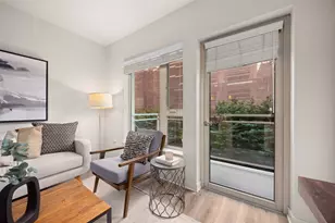 1760 NW 56th St, Seattle, WA 98107 - Photo 13