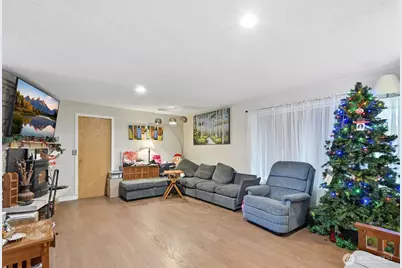 6130 87th Street NE, Marysville, WA 98270 - Photo 11