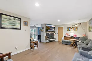 6130 87th St NE, Marysville, WA 98270 - Photo 9