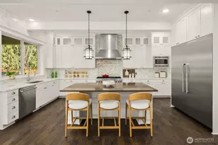 10610 NE 28th St, Bellevue, WA 98004 - Photo 7