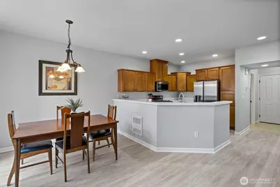 15405 35th Avenue W #34H, Lynnwood, WA 98037 - Photo 5