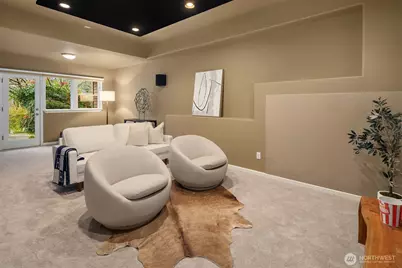 4020 Lake Washington Boulevard SE, Bellevue, WA 98006 - Photo 23