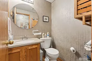 915 129th St Ct E, Tacoma, WA 98445 - Photo 7