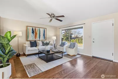 8106 39th Avenue SW, Seattle, WA 98136 - Photo 7