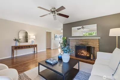 8106 39th Avenue SW, Seattle, WA 98136 - Photo 5