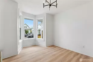 618 S Oakes St, Tacoma, WA 98405 - Photo 5