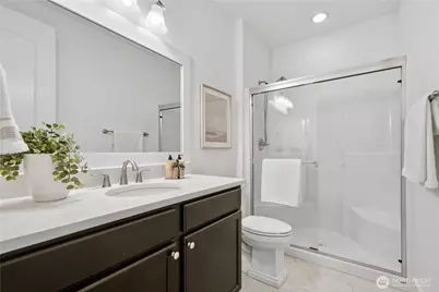 8402 121st Place SE, Newcastle, WA 98056 - Photo 19