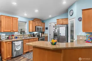 39 Paradise Ln, Pacific Beach, WA 98571 - Photo 11