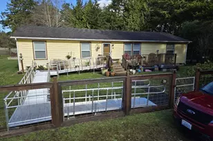 39 Paradise Ln, Pacific Beach, WA 98571 - Photo 3