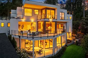 9630 SE 5th St, Bellevue, WA 98004 - Photo 3